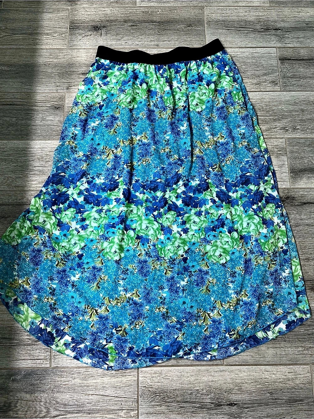 Floral A-Line Skirt in Blue & Green 3XL Like New